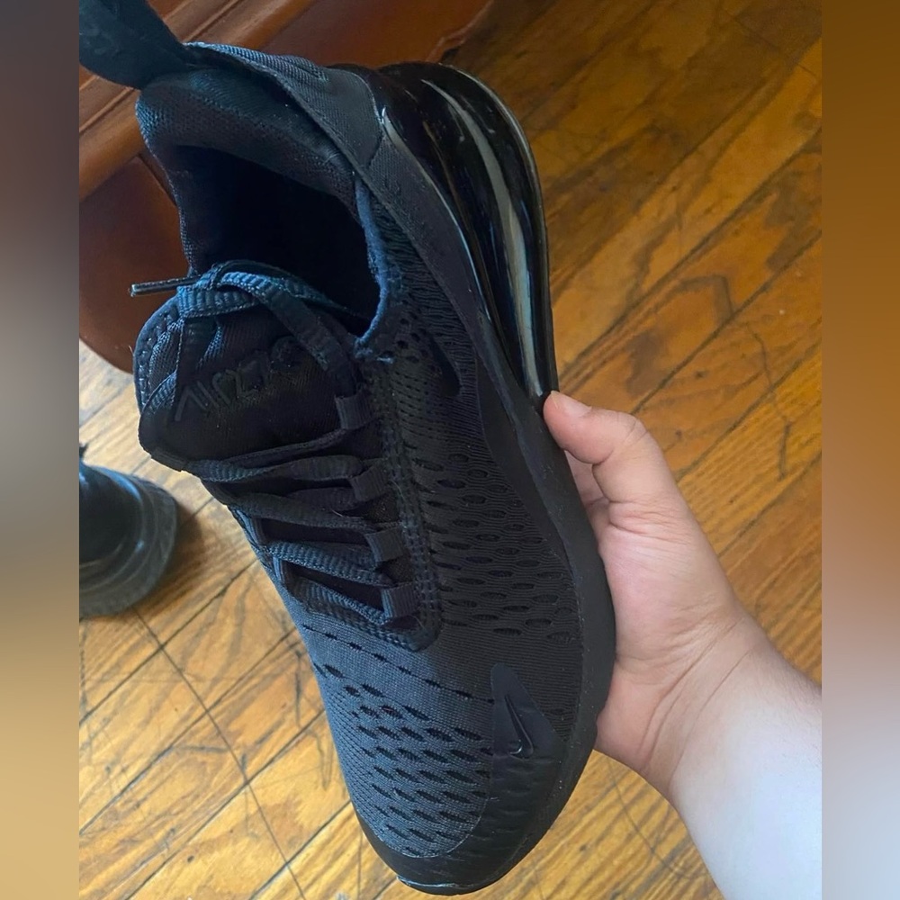 Nike Air Max 270 - Picture 4 of 4